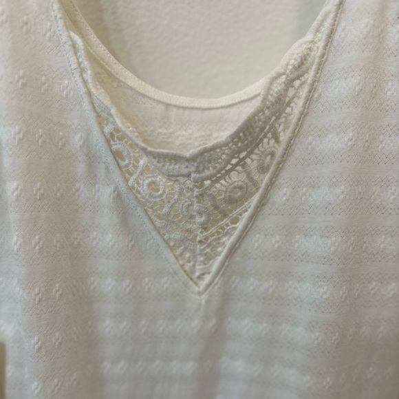 Roxy Tank Top Romper NWT. White. Lacey. Lightweight. Size small. Women's. - Picture 2 of 5